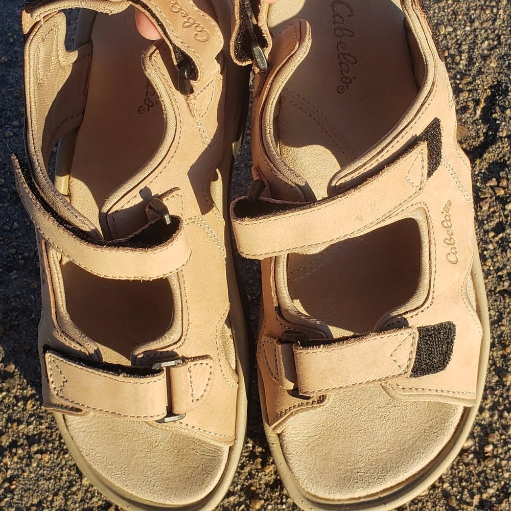 Cabela's Women's Tahoe Sandals Beige Size 9